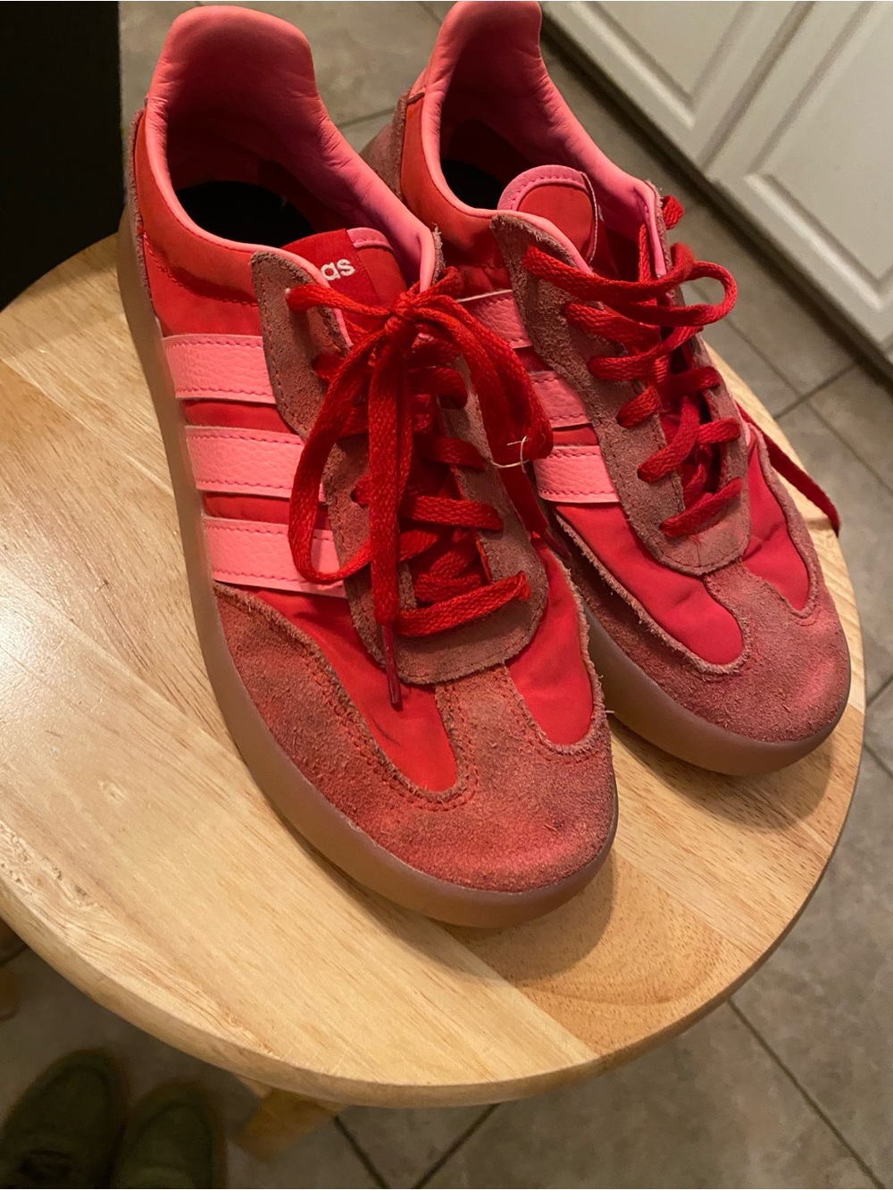 Adidas Suede Women’s Red & Pink Suede & Textile Sneakers fits a size 6.5-7
